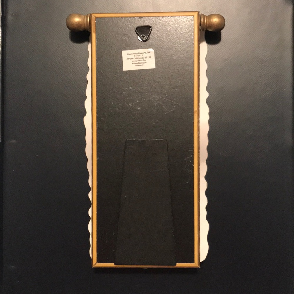Scroll frame - Picture 2 of 4